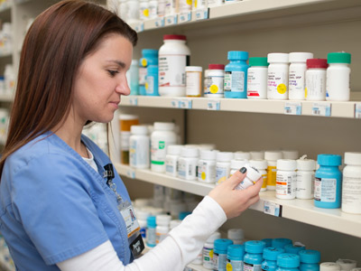 Pharmacy support desk